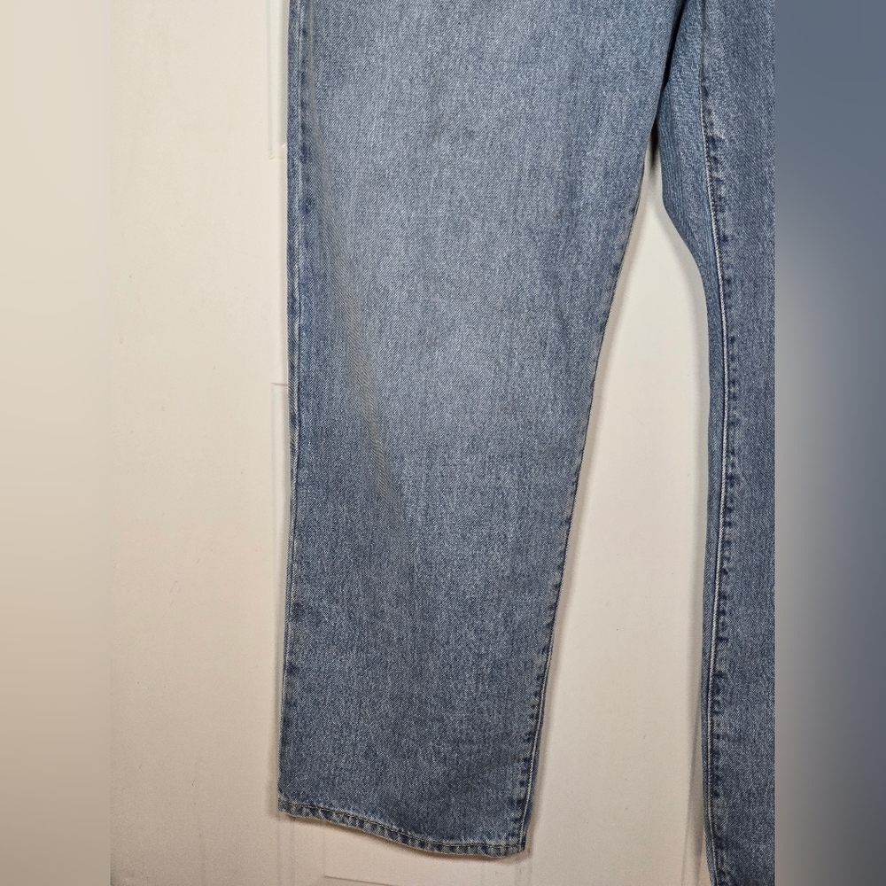 Levi's '94 Baggy Blue Distressed Higg Rise Jeans - Picture 3 of 11